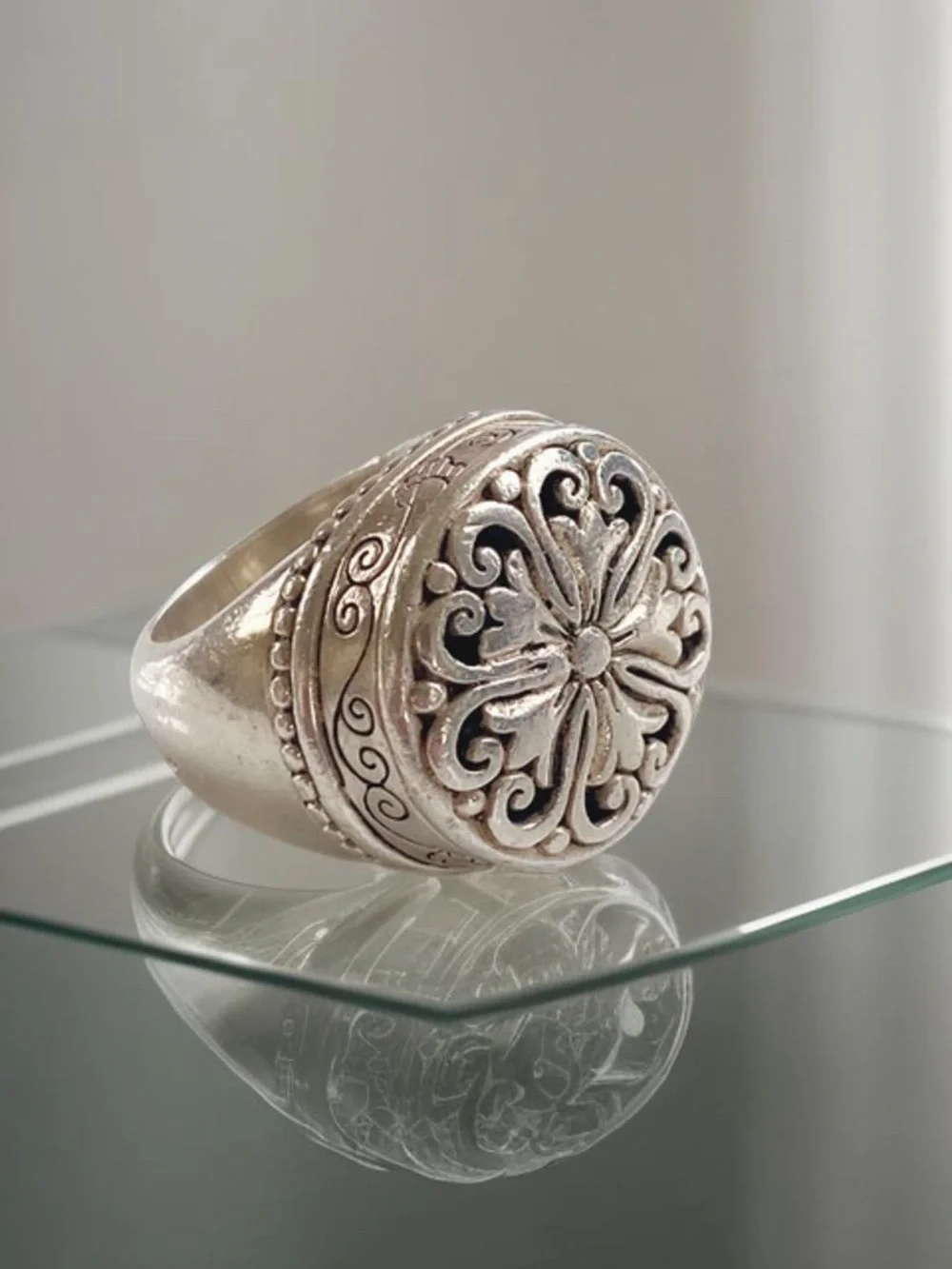 Brighton RARE STERLING SILVER Retired Statement Ring. Size 6 - Picture 9 of 10